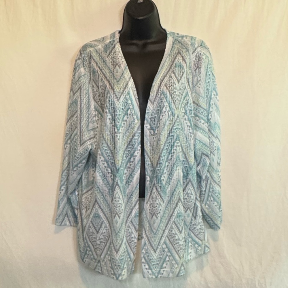 H-112 Alfred Dunner White Blue & Gray Lightweight Open Cardigan Size XL